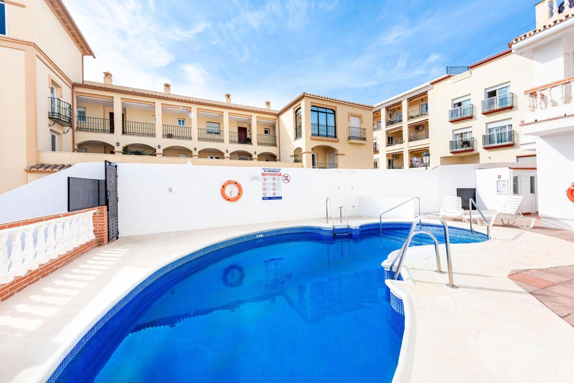 Апартаменты Nerja Centro, Playa Carabeo Экстерьер фото